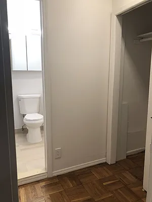 Rented by Sky Management | media 18