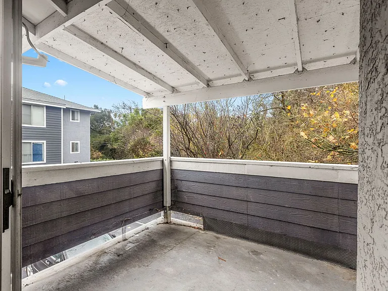 Redwood Creek Villas — Photo 31