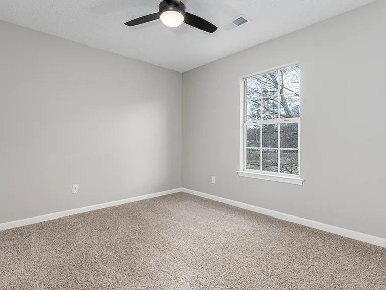 1021 Aderley Oak Dr — Photo 16