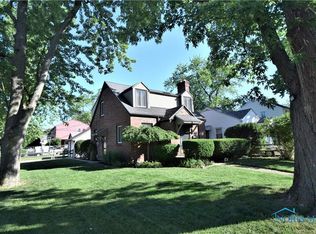 1860 Strathmoor Ave, Toledo, OH 43614