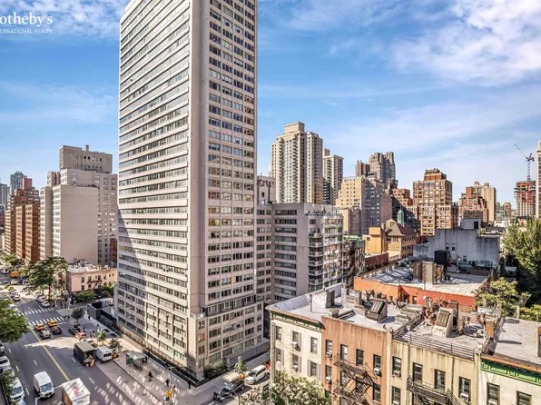 500 East 83rd Street image 9 of 9