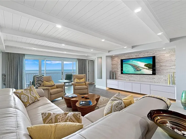 9051 Gulf Shore Dr #Penthouse 3 — Photo 1