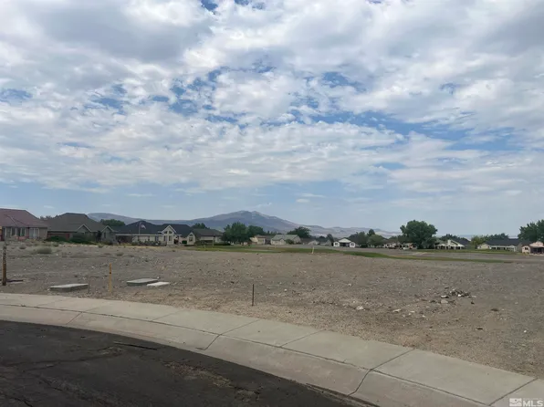 1904 Seven Iron Ct, Fernley, NV 89408