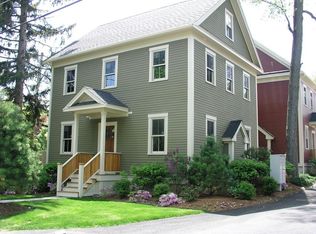 2-10 Cragmore Rd #A, Newton, MA 02464