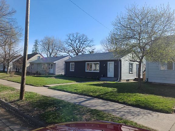 2nd image of 5138 Washburn Ave N