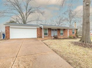 1047 Sandstone Dr, Saint Louis, MO