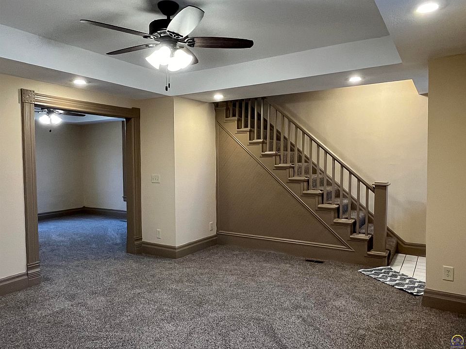 7025 SE Berryton Rd, Berryton, KS 66409 Zillow