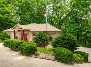 6513 N Mount Pleasant Rd, Greenbrier, TN 37073