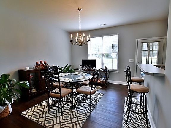 5th image of 2388 Loch Stone Dr