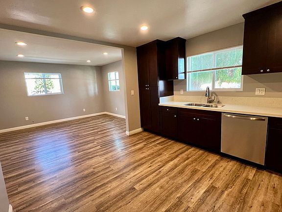 4th image of 515 G St #515