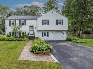 7 Quarter Deck Ln, Scarborough, ME 04074