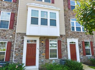 89 Franklin Cir, Somerdale, NJ 08083
