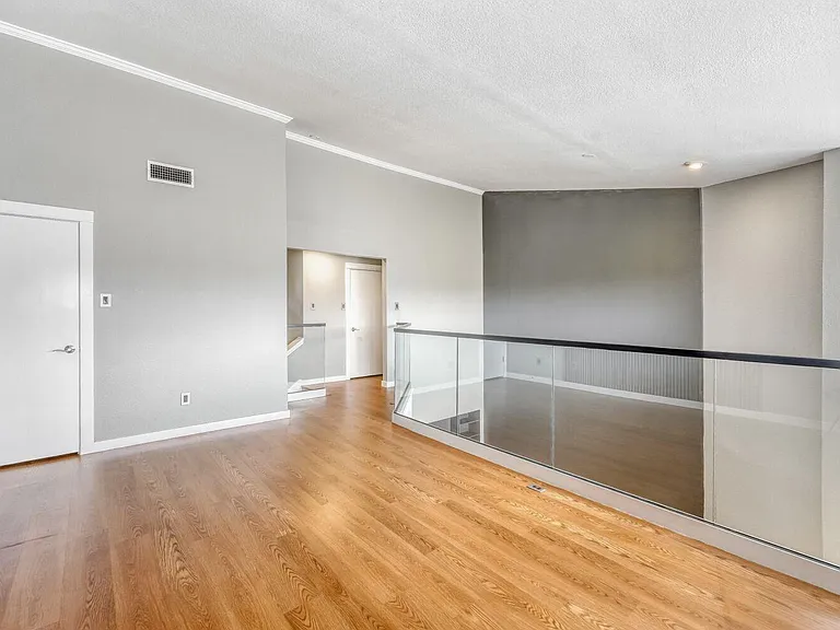 8200 Neely Dr #214 — Photo 13
