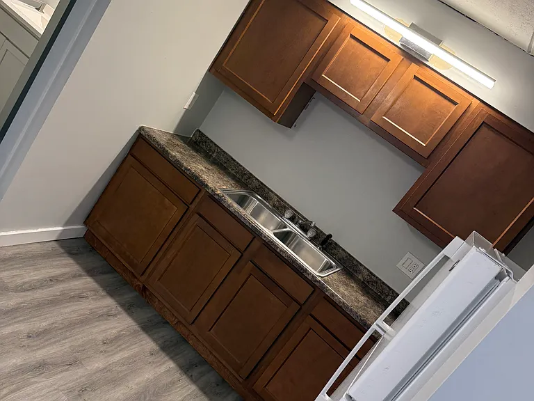 500 Cedar St NE #2 — Photo 5