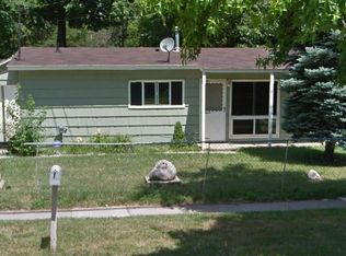 2716 Fielding Dr, Lansing, MI 48911