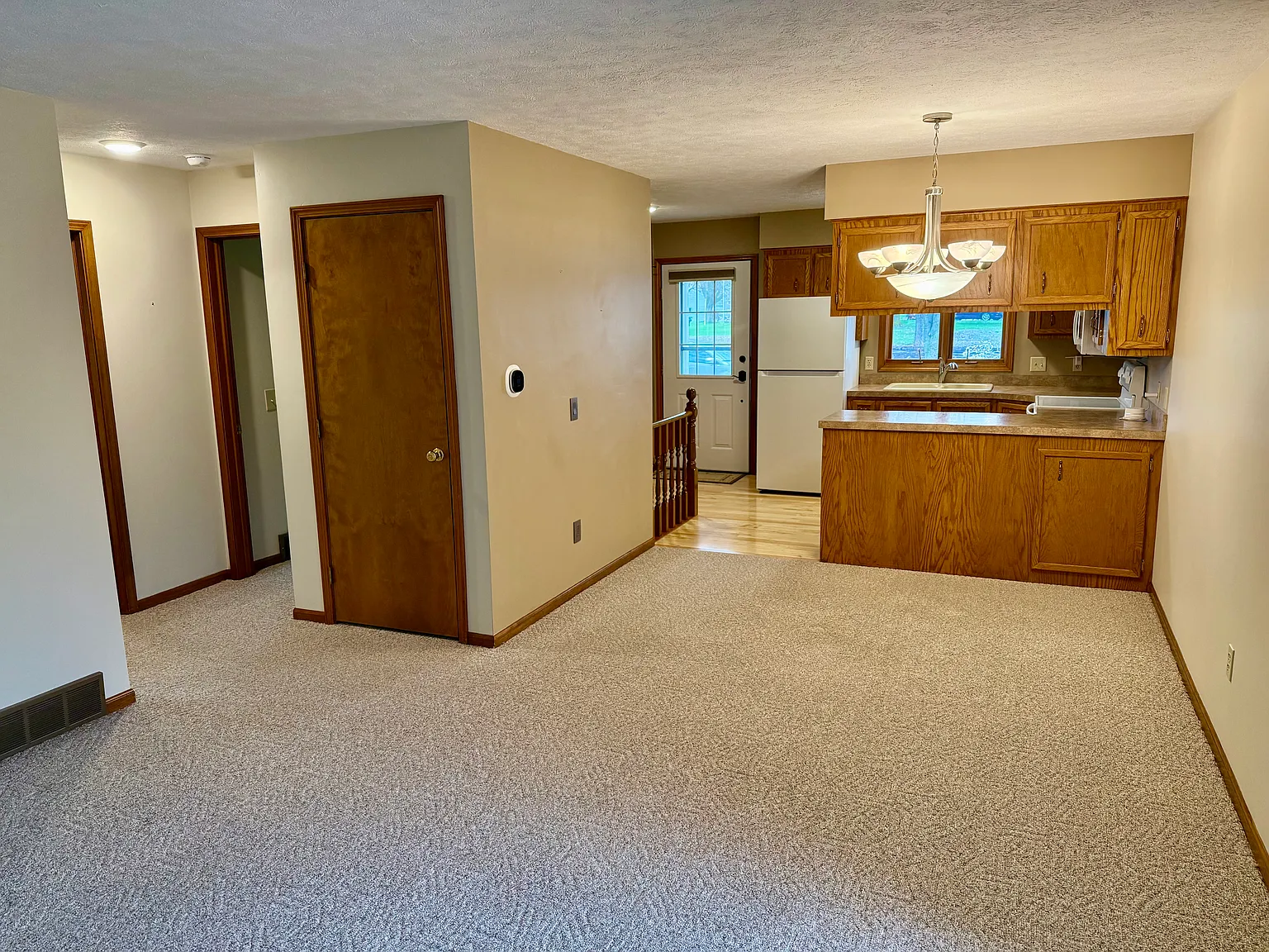 Canal Ave SW, Grandville — Photo 4