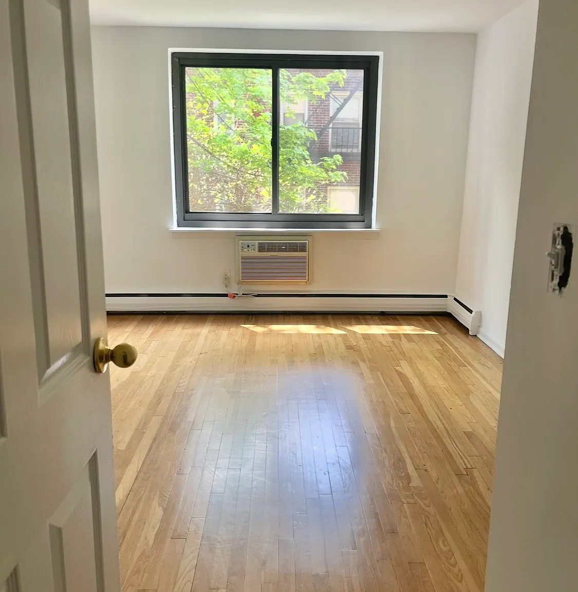 317 Irvington Avenue — Photo 3