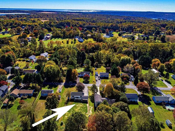 91 Honeysuckle Dr, Port Deposit, MD 21904