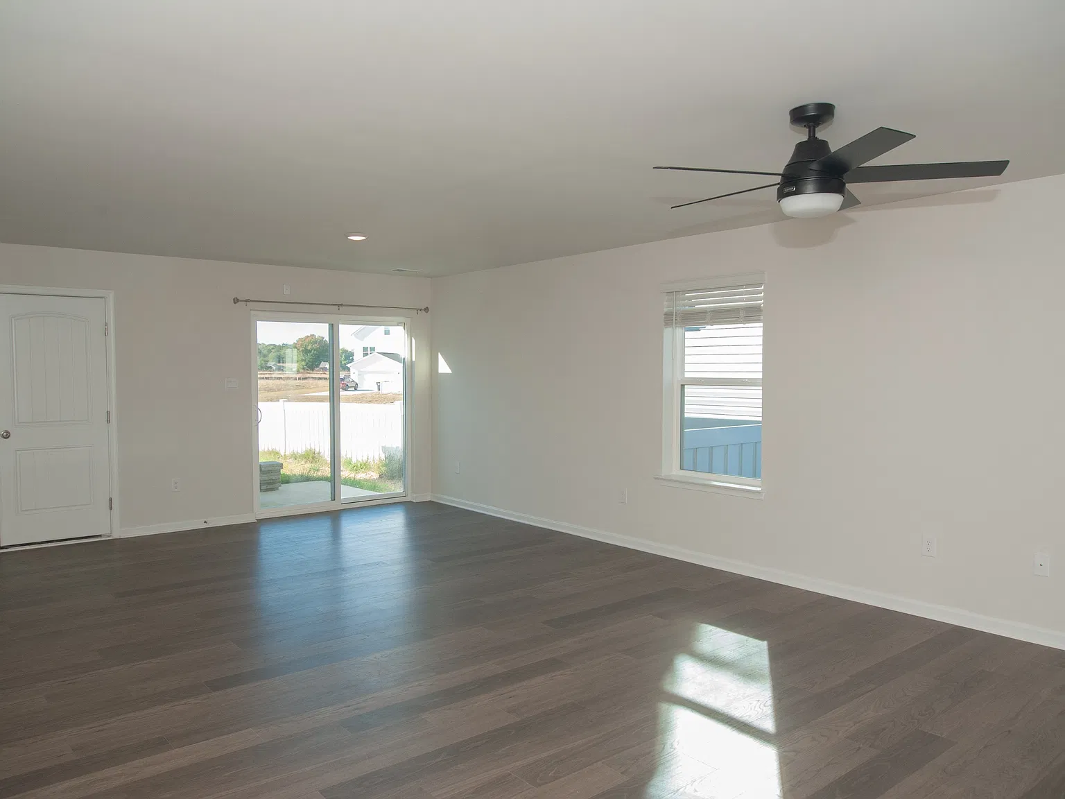 Weeks- 10895 Farmerfield Street - 1 — Photo 2