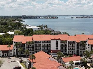 1624 Stickney Point Rd APT 206, Sarasota, FL 34231