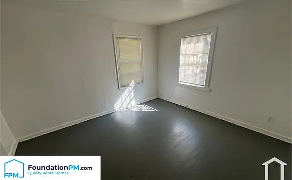 2320 E Warren St #1 — Photo 6