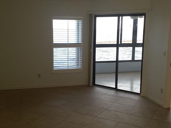 3rd image of 4747 S Washington Ave APT 112