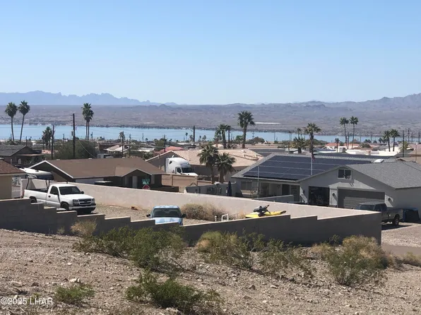 2706 Arcadia Dr, Lake Havasu City, AZ 86404