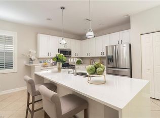 1920 Tarpon Bay Dr N #105, Naples, FL 34119
