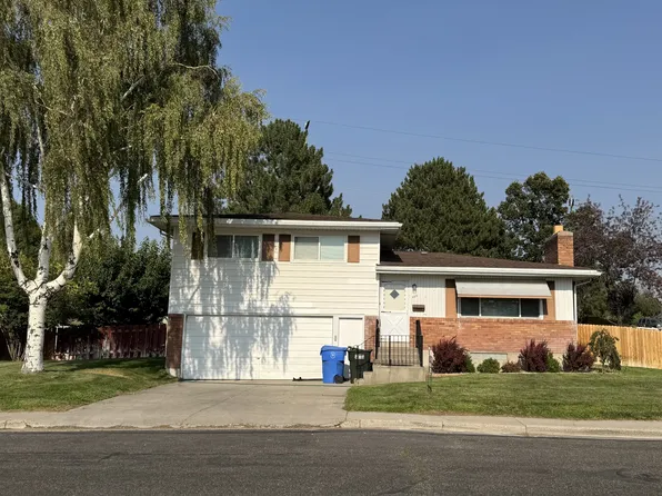 950 Taney Ln, Pocatello, ID 83201