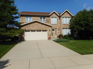 1268 N Itasca Rd, Addison, IL 60101