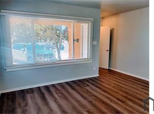 5706 S Manhattan Pl, Los Angeles, CA 90062