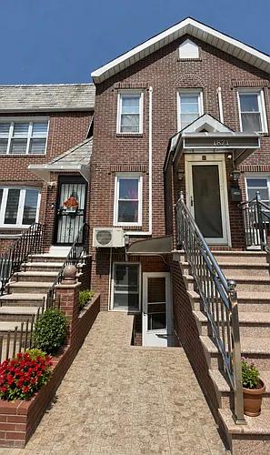 1871 Stuart St #1 Photo 1