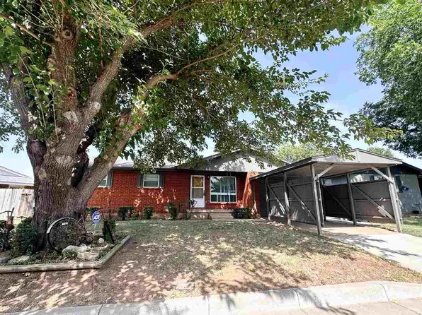 827 SE 41st St, Lawton, OK 73501