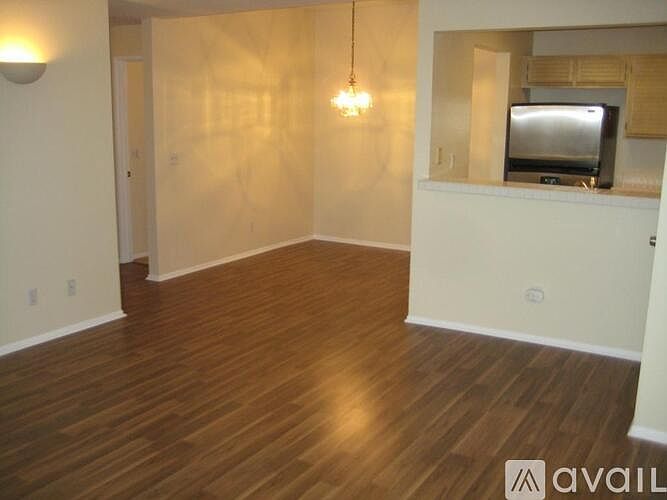 1st image of 24105 Del Monte Dr Unit 452