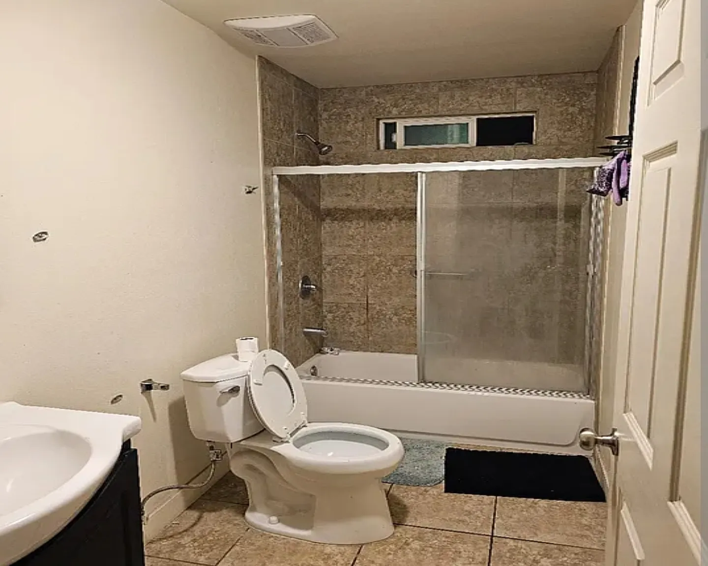 329 E 116th Pl — Photo 3