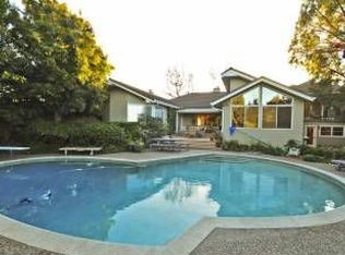 2505 Hayward Dr, Burlingame, CA 94010