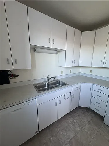 24 Main St N #201 Photo 1