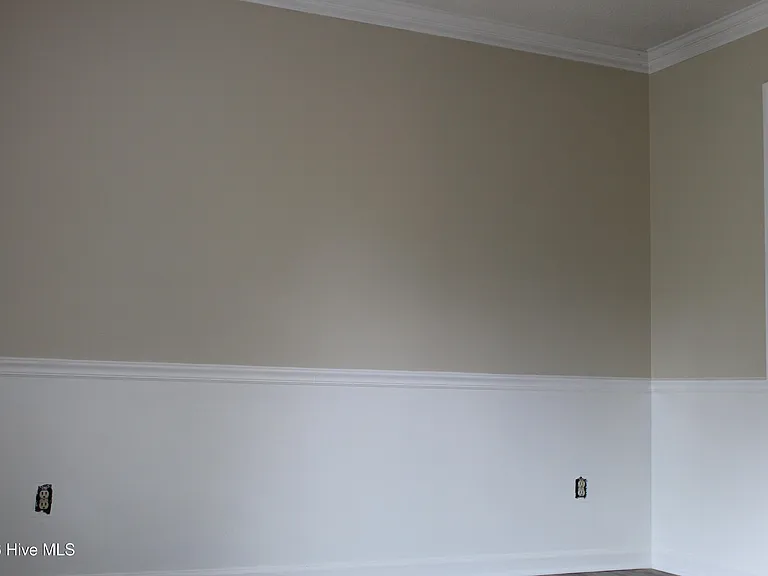 566 Fairfield Way — Photo 24