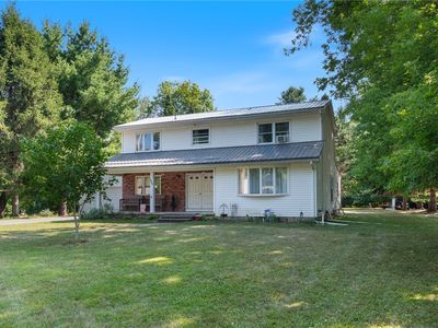 243 E Godfrey St, Newark, NY, 14513