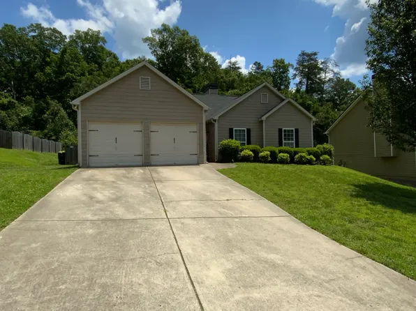 109 Arbor Chase Pkwy, Rockmart, GA 30153