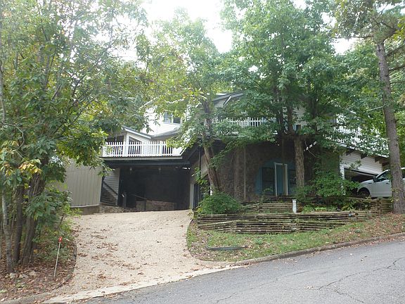 2nd image of 107 Western Dr