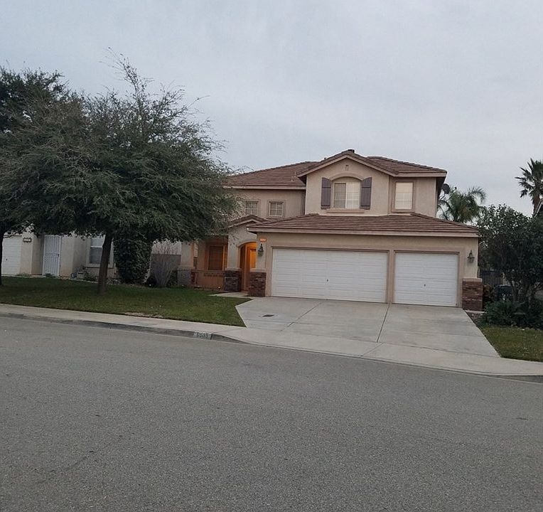 1st image of 6805 Lucero Dr