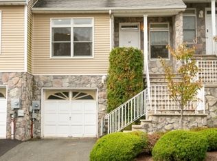 58 Autumn Ridge Rd, Morris Plains, NJ 07950