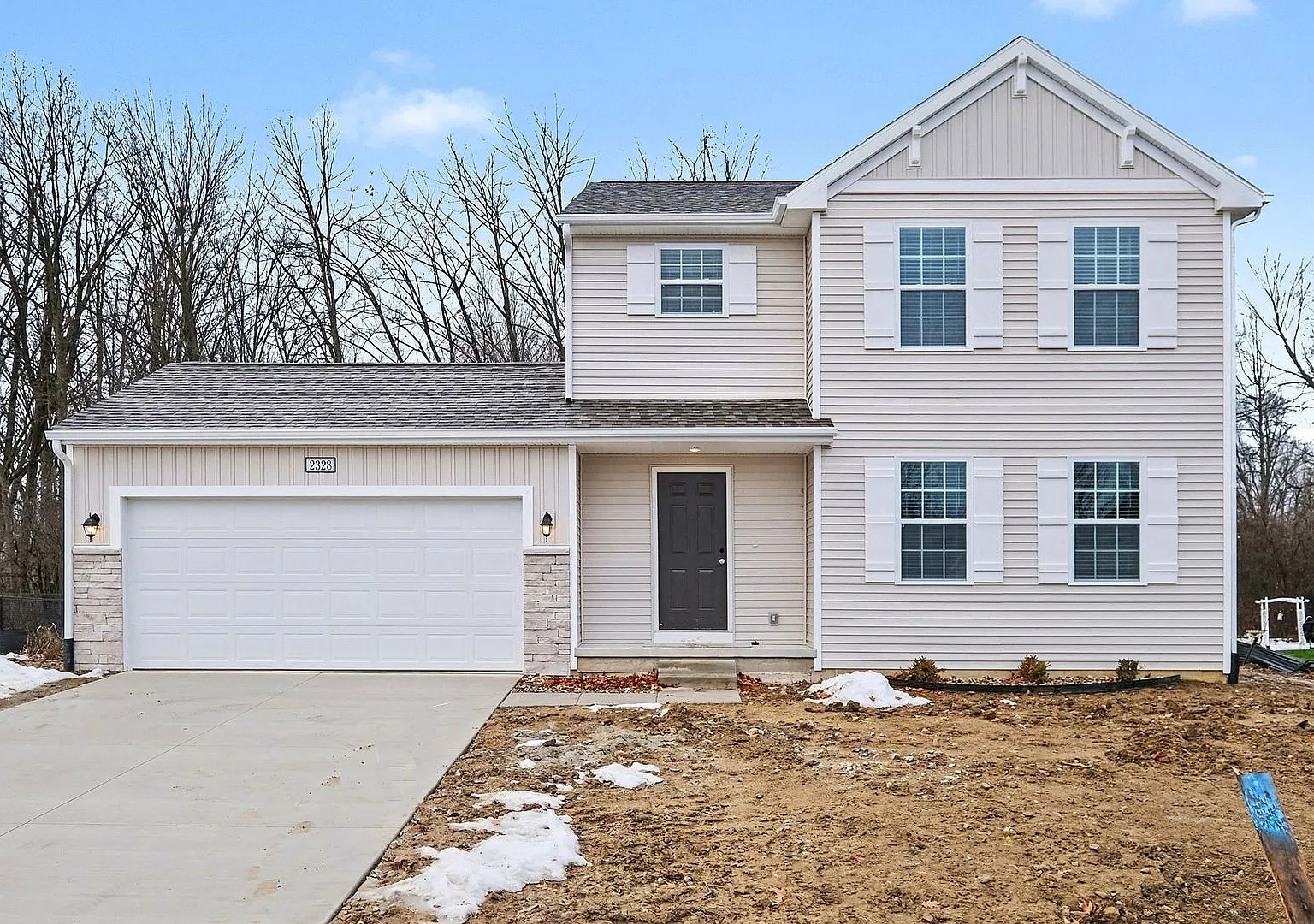 1 Month FREE Rent! Applied to Your First Full Month. Terms & Conditions Apply. — Photo 1