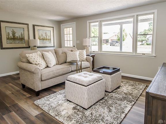 2nd image of 138 Willow Dr