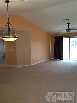 3rd image of 4006 NW 35th St