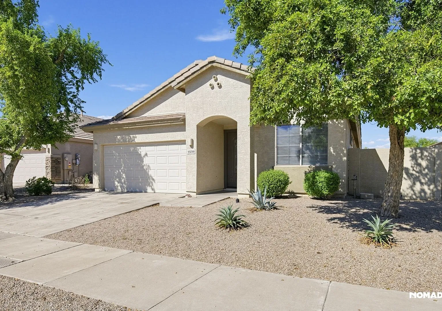 Spacious 4BR House in Goodyear — Photo 1