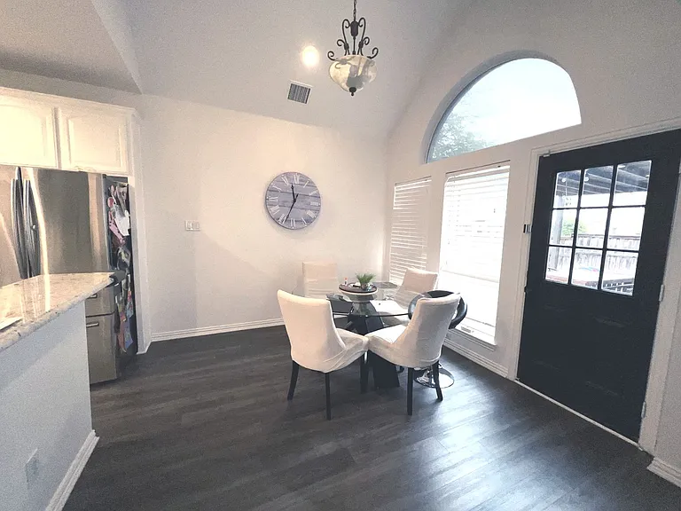 5 Parkway Ct — Photo 29