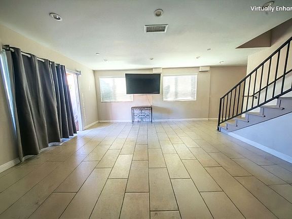 3rd image of 2409 N Wilmington Ave Lot 1