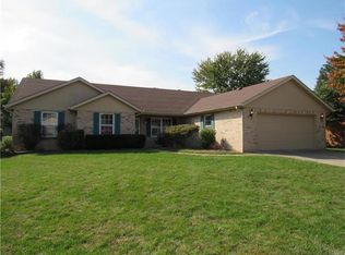 1713 Spruce Hill Dr, Belleville, IL